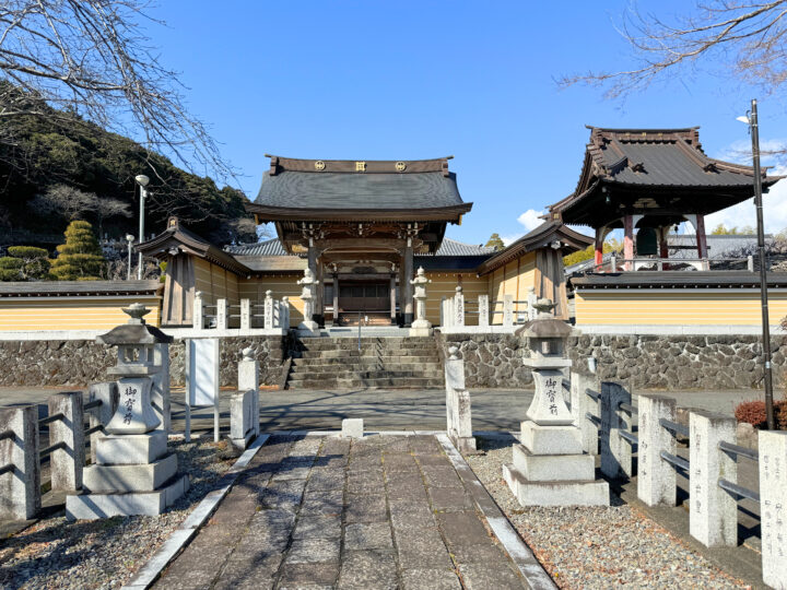 大泉寺（だいせんじ）